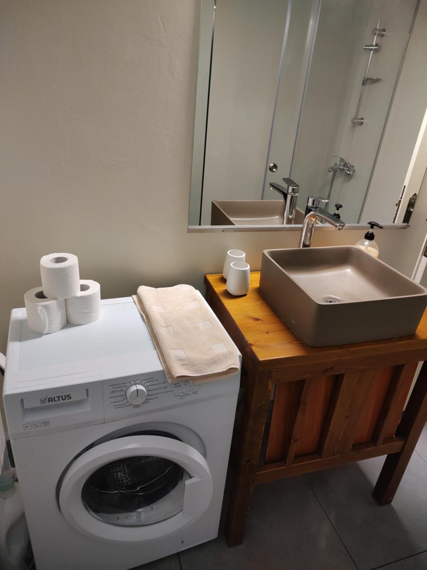 Spacious Townhouse Close To Chania Center Buitenkant foto
